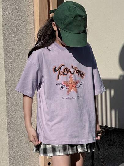 DAZY 青少年女孩口号与星星印花圆领落肩休闲 T 恤