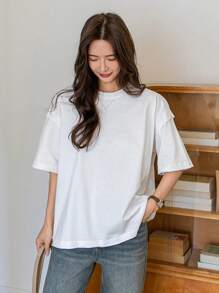 Dazy-Less Loose Simple Short Sleeve Women Solid Color Round Neck Casual T-Shirt - White - View 12