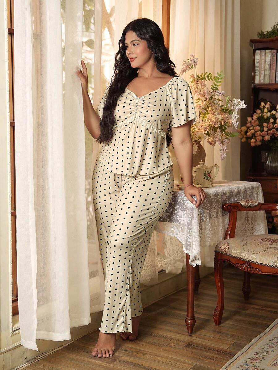 Côtesoire Plus Size Polka Dot Print Elegant Lace Patchwork Pajamas Set - Black and White - View 1