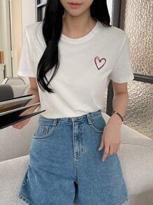 DAZY Women's Heart Print Short Sleeve T-Shirt Valentine's Day