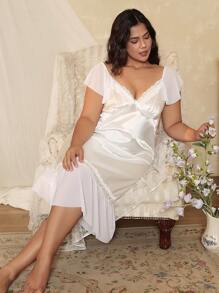 大码女式网眼撞色蕾丝边睡衣，简约而优雅