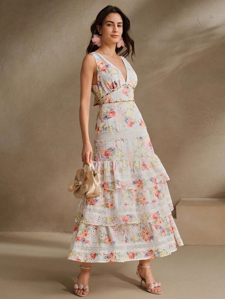 Vestido Leve e Elegante com Decote em V, Estampa Floral, Babados em Várias Camadas, Barra de Renda e Alças Finas, Ideal para Férias, Eventos e Passeios