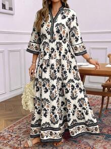 SHEIN LUNE Plus Size Women Floral Print V-Neck 3/4 Ruffle Sleeve Casual Vacation Dress Sun Dress Holiday Festival