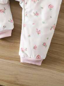 SHEIN LMoss Kids 新生女嬰可愛碎花針織連身褲，附彼得潘領，女嬰款 - 彩色 - 查看 3