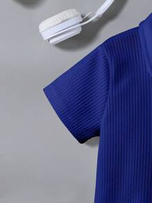 SHEIN Explorewe 2 件套年轻男孩休闲百搭罗纹面料半拉链上衣和短裤套装，适合夏季、户外等所有场合，搭配简单，穿着舒适 - 藏蓝色 - 查看 4