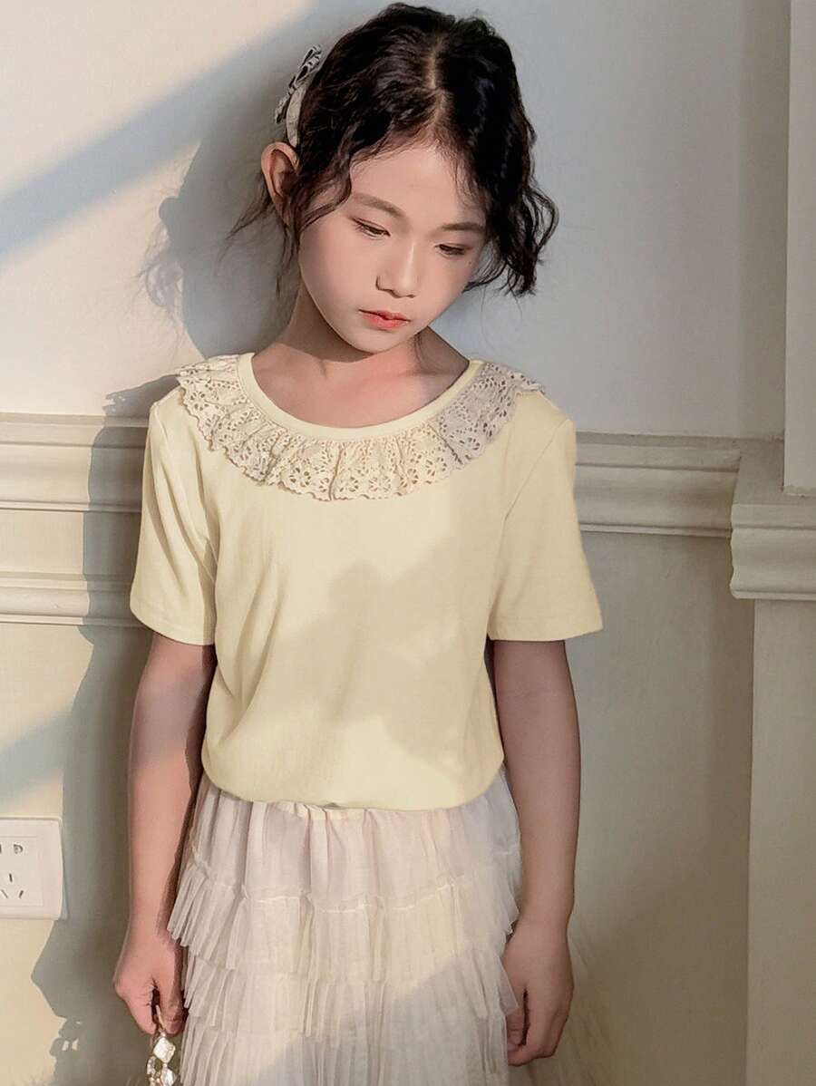 DAZY 少女圆领蕾丝拼接短袖针织T恤,夏季,返校季 - 杏色 - 查看 1