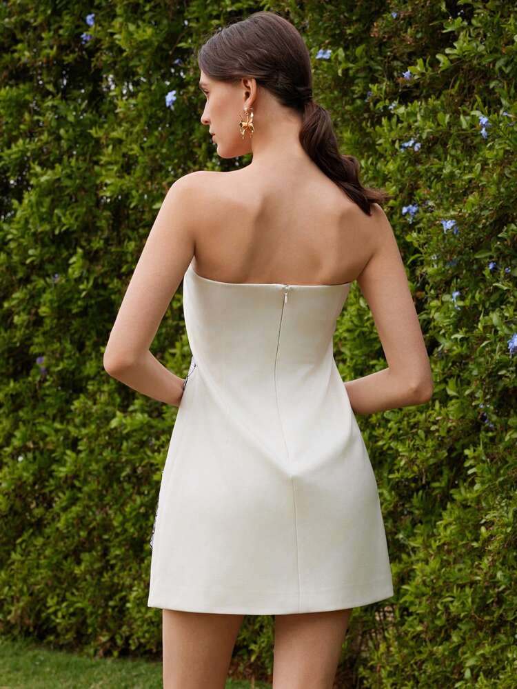 Vestido Curto Elegante e na Moda com Decote Halter, Decoração de Flor 3D, Modelo A-Line, Roupas para Festival, Passeio e Férias para Mulheres, Primavera/Verão