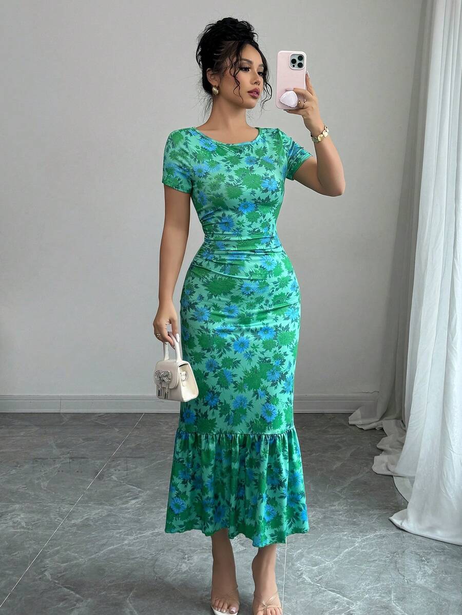 Elenzga French Elegant Flower Print Ruffle Hem Midi Dress, Short Sleeve - Green - View 1
