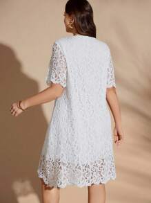 SHEIN LUNE 大码女式圆领短袖水溶性蕾丝连衣裙 - 白色 - 查看 2