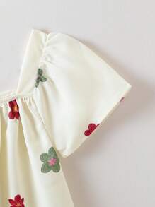 SHEIN Girls' Ditsy Floral Cute French Sweet Square Neck Puff Sleeve T-Shirt, Summer - Multicolor - View 6