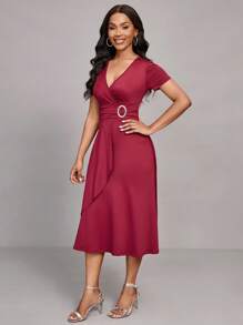 Lyxana Women's Solid Color Overlapping V-Neck Short Sleeve Ruched Elegant Dress