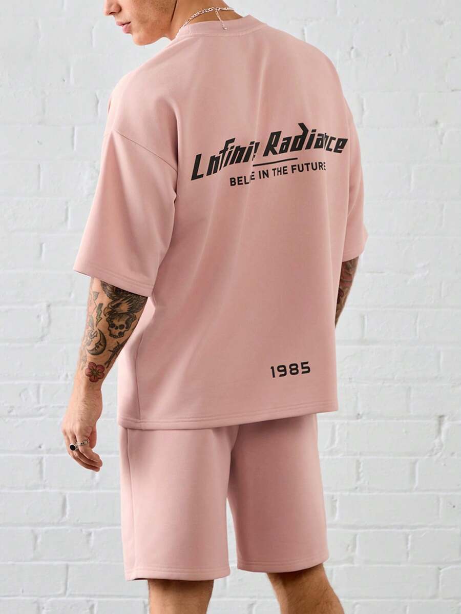 Manfinity VCAY 2pcs Unisex Street Graphic Print Loose Dropped Shoulder Short Sleeve T-Shirt And Straight Shorts Set, Suitable For Everyday Wear - Pink - View 1