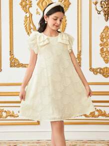 SHEIN Tween Girls' Loose Cute Casual Round Neck Bow Decor Elegant Laser Cut Jacquard Midi Dress