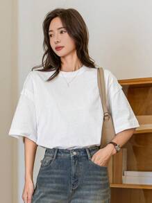 Dazy-Less Loose Simple Short Sleeve Women Solid Color Round Neck Casual T-Shirt - White - View 4