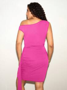 SHEIN Tall CURVE PLUS SIZE Women's Summer Solid Oblique-Shoulder Asymmetrically Ruched Bodycon Mini Dress With Draped Straps Wedding Guest Dress Women Bridal Shower Dress White Club Club Outfits Women Sexy - Hot Pink - View 2