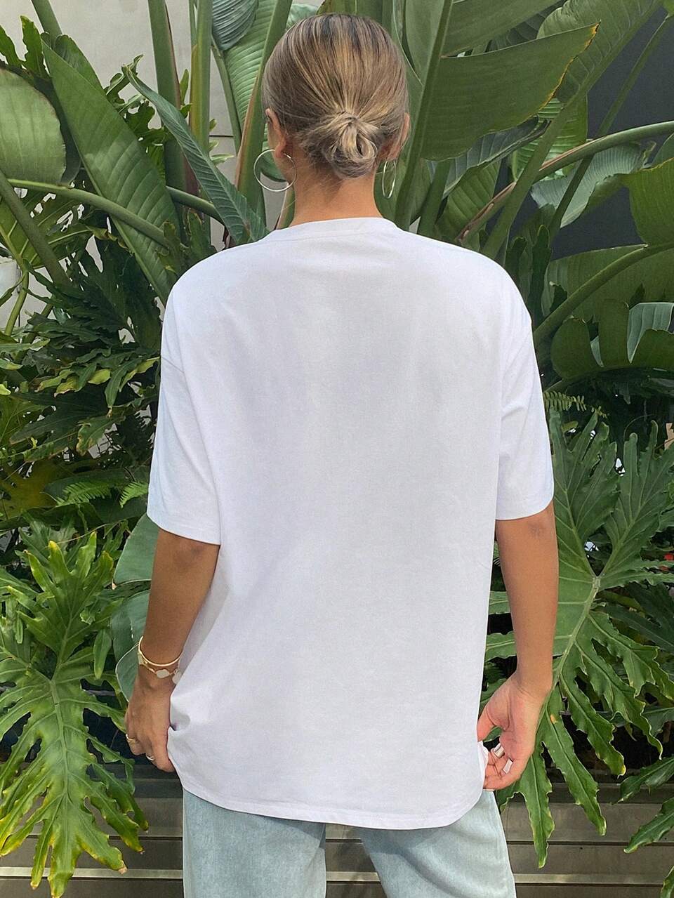 Women's Summer Round Neck Loose Fit Printed Vacation Style T-Shirt