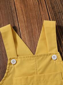 SHEIN Conjunto de 2 piezas de niño bebé para vacaciones informales: Camiseta con estampado de dinosaurio a rayas coloridas y pantalones cortos con tirantes, para verano - Multicolor - Ver 5