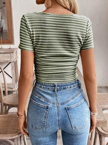 SHEIN Frenchy 女士条纹拼色褶皱基本款简约 T 恤 - 綠色 - 查看 2