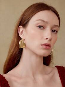 MOTF PREMIUM NOTCHED ASYMMETRIC SHAPED DANGLE EARRINGS