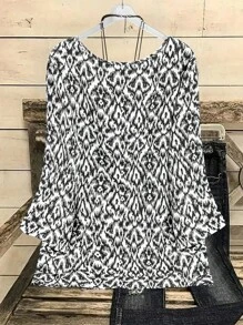 EMERY ROSE Plus Size Casual Vacation Full Print Flare Sleeve Shirt - Black - View 2
