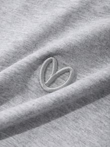 Dazy-Less 女士休闲日常纯色刺绣爱心短袖T恤，夏季老款，商务休闲女装 - 灰色 - 查看 9