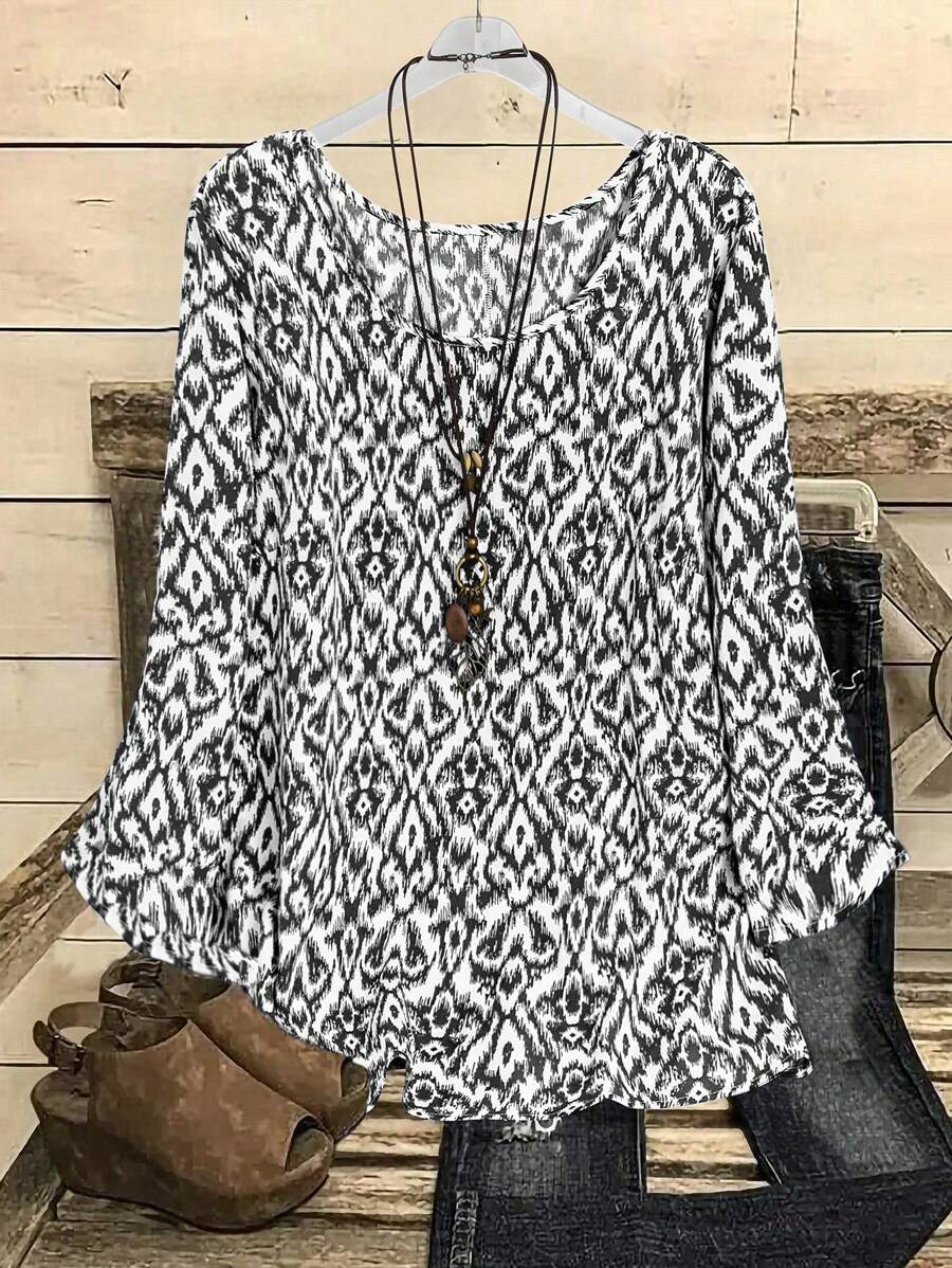 EMERY ROSE Plus Size Casual Vacation Full Print Flare Sleeve Shirt - Black - View 1