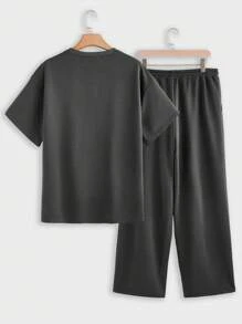 Manfinity VCAY 2 件套男士针织休闲宽松短袖 T 恤和松紧腰直筒裤套装 - 灰色 - 查看 2