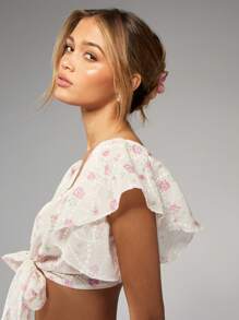 MISSGUIDED Floral Frill Sleeves Tie Front Crop Bardot Top And Loose Fit Shorts Two Piece Co Ord Set - Multicolor - View 3