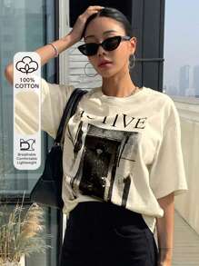 suitable for streetwear, Top oversized cuello redondo daily outings, camping, concerts, hip-hop, rock, and rap events Camiseta oversize con gráfico de letras y hombros caídos - Albaricoque - Ver 6