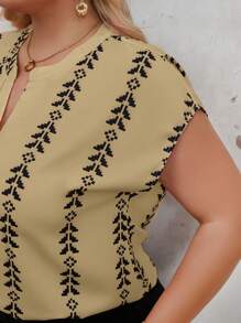 SHEIN Clasi Stylish Plus Size Women's Printed Short Sleeve Blouse - Camel - View 5