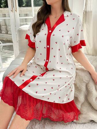 Serenescape 大码樱桃印花拼色荷叶边宽松 V 领睡袍