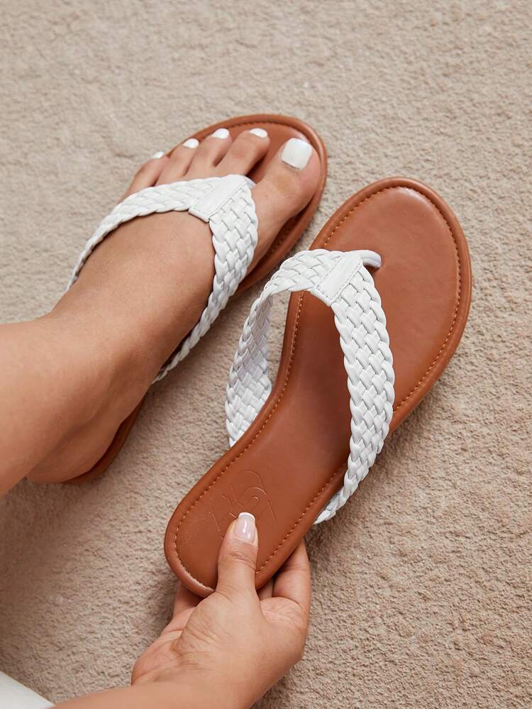 CUCCOO CURVES Women's Wide Width Flat Woven Bohemian Style Sandals, Suitable For Beach Vacation, Daily Wear