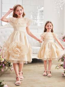 SHEIN Young Girl 2pcs Set: Cute Woven Mesh Organza Shawl & Woven Jacquard Sleveless Elegant Dress Outfit, 3D Rose Flower & Back Big Bow Decor,Spring/Summer Ramandan Style,Suitable For Girls Daily Wear, Festivals