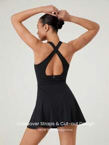 GLOWMODE Vestido con shorts incorporados, de efecto escotado, con tirantes cruzados, cintura con cordón y copas incorporadas FeatherFit™-Air, para uso casual, activo y de tenis de bajo impacto
