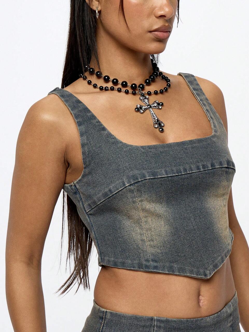 SUMWON WOMEN Fitted Distressed Sleeveless Cropped Raw Edge Denim Bustier