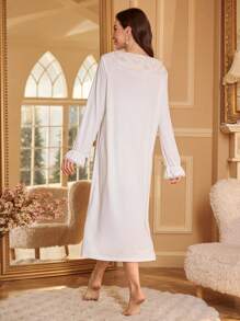 Women Elegant Lace Patchwork Long Sleeve Robe With Tie - White - View 2