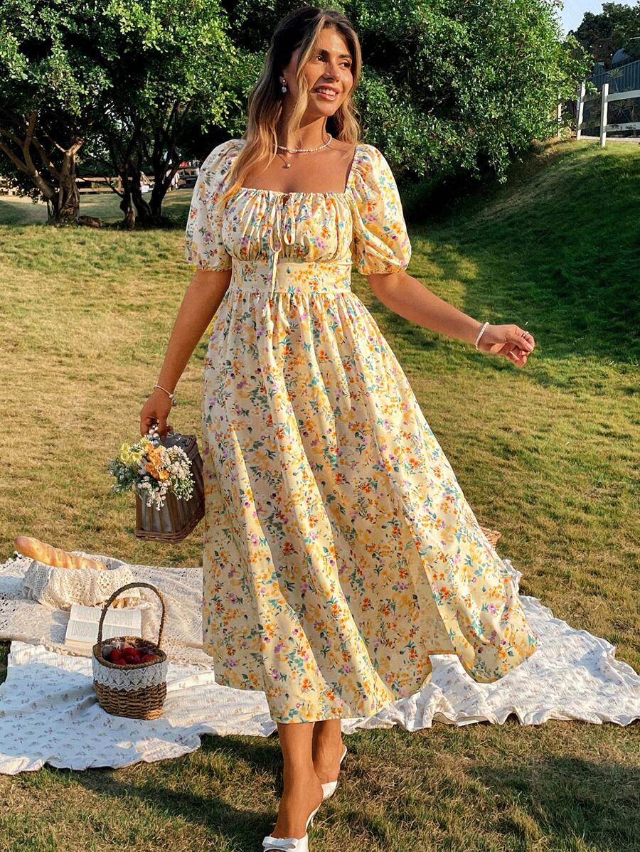 SHEIN Clasi Plus Size Vintage Ditsy Floral Ruffled Square Neck Slit Puff Sleeve Dress - Multicolor - View 1