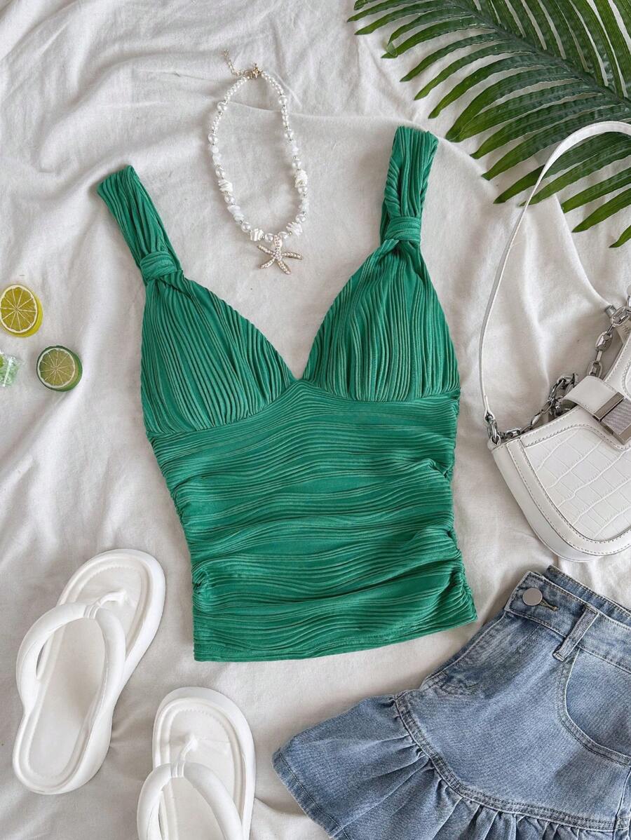 Soleia 休闲浪漫假期纯色绿色扭纹背心圣诞节情人节新年