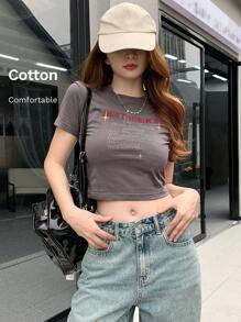 DAZY 女式夏季休闲标语印花圆领短袖 T 恤、女式短款上衣、图案 T 恤 - 灰色 - 查看 9