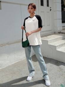 DAZY 字母圖案拼接插肩袖T恤 - 黑與白 - 查看 4