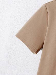 SHEIN 2 pièces/set Jeunes garçons Chemise t-shirt à manches courtes à décor de poche décontracté à carreaux et Short à carreaux Pyjama Set, Été