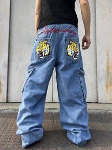Manfinity EMRG Men's Letter & Tiger Pattern Cargo Pocket Denim Bib Overalls - Light Wash - View 1