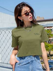 DAZY Camiseta de cuello redondo con gráfico de eslogan "HAGO LO QUE QUIERO" de verano, top corto para mujeres - Verde militar - Ver 5