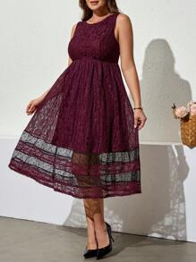 SHEIN Clasi Vestido Elegante Plus Size com Recortes Coloridos em Renda, Vestido para Convidada de Casamento, Vestido de Formatura Branco, Looks de Férias para Mulheres, Looks de Rave, Looks de Festival, Looks de Verão para Mulheres, Looks de Primavera para Mulheres, Vestido de Páscoa para Mulheres, Vestidos de Verão para Mulheres, Looks de Férias para Mulheres, Vestido de Formatura, Vestidos Soltos para Mulheres, Vestidos Elegantes para Mulheres, Dia das Mães, 4 de Julho, Vestido de Formatura, Looks de Brunch para Mulheres - Violeta - Visão 3