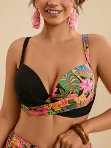 Travachic Plus Size Tropical Floral Print Asymmetric Criss-Cross Tie Front Bikini Top - Black - View 1