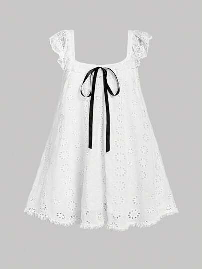 SHEIN MOD 大码女式刺绣娃娃撞色缎带蝴蝶结盖袖短款迷你连衣裙