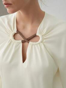 MOTF PREMIUM CUT OUT RING BLOUSE - Apricot - View 2