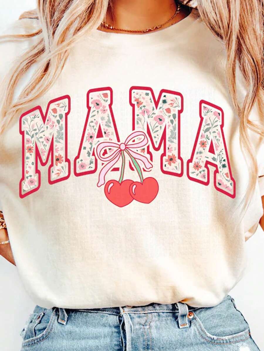 樱桃蝴蝶结妈妈 PNG、妈妈 Png、女性化女孩美学衬衫升华设计、母亲节女孩丝带圆领女士印花 T 恤 - 杏色 - 查看 1