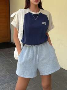 DAZY Letter Graphic Raglan Sleeve Tee