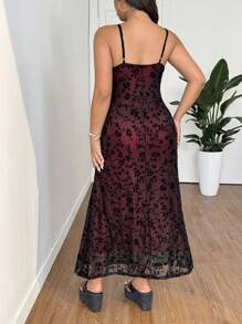 SHEIN EZwear 大码女式花卉植绒鱼尾吊带网纱连衣裙